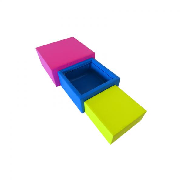 Coloured stackable blocks - PVC