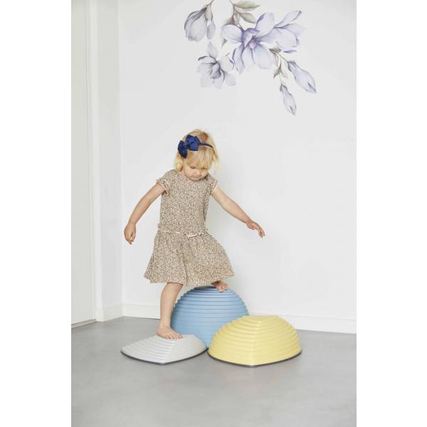 Gonge Balance Hilltop Stones Nordic