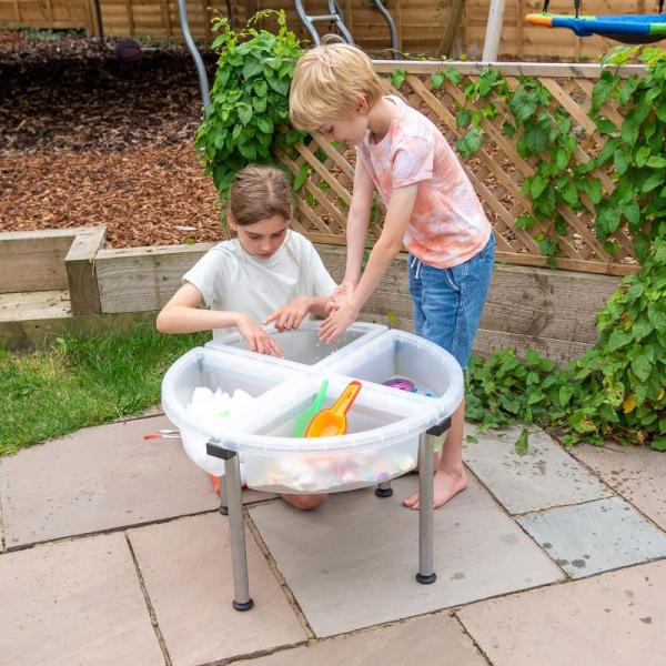 Discovery Quadrant Trays & Stand - Transparent