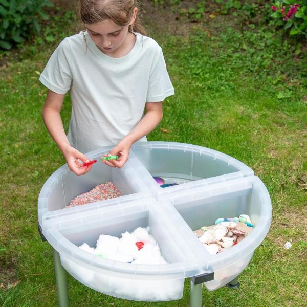 Discovery Quadrant Trays & Stand - Transparent