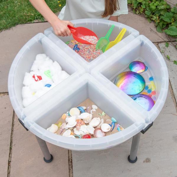 Discovery Quadrant Trays & Stand - Transparent