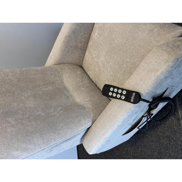 MEDILAX relax liftchair 4 motor - HIT-line 008 white