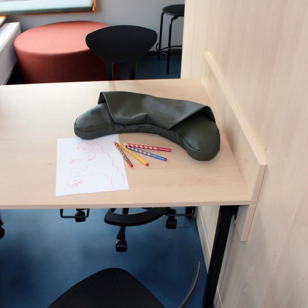 Oliz weighted lap cushion with pouch (3 kg)