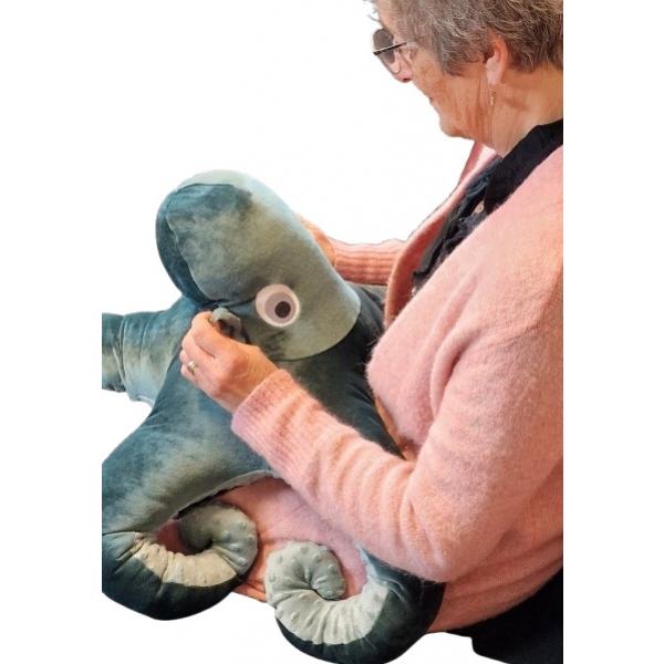 Oliz weighted cuddly toy Poul (2,7 kg)