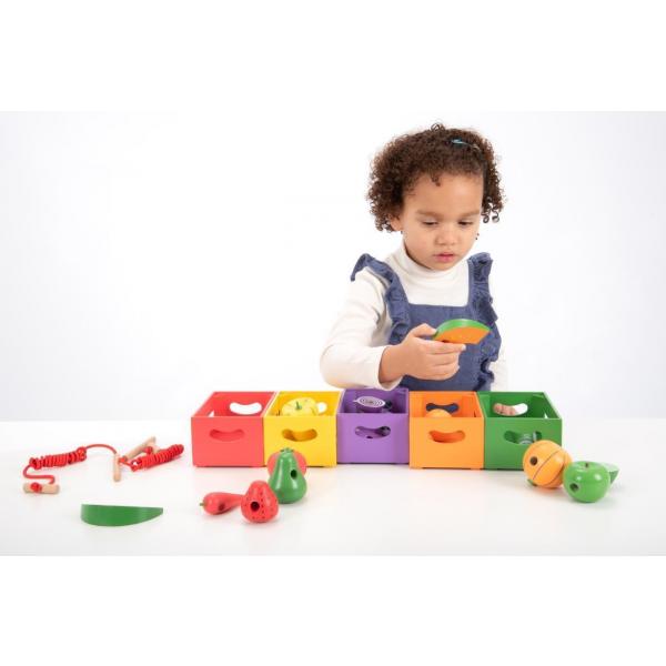 Sorting trays for fruit and vegetables