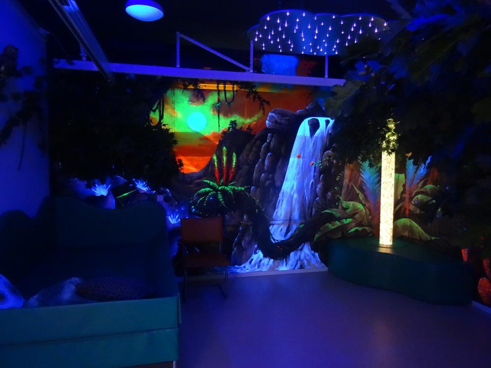 Jungle UV-room