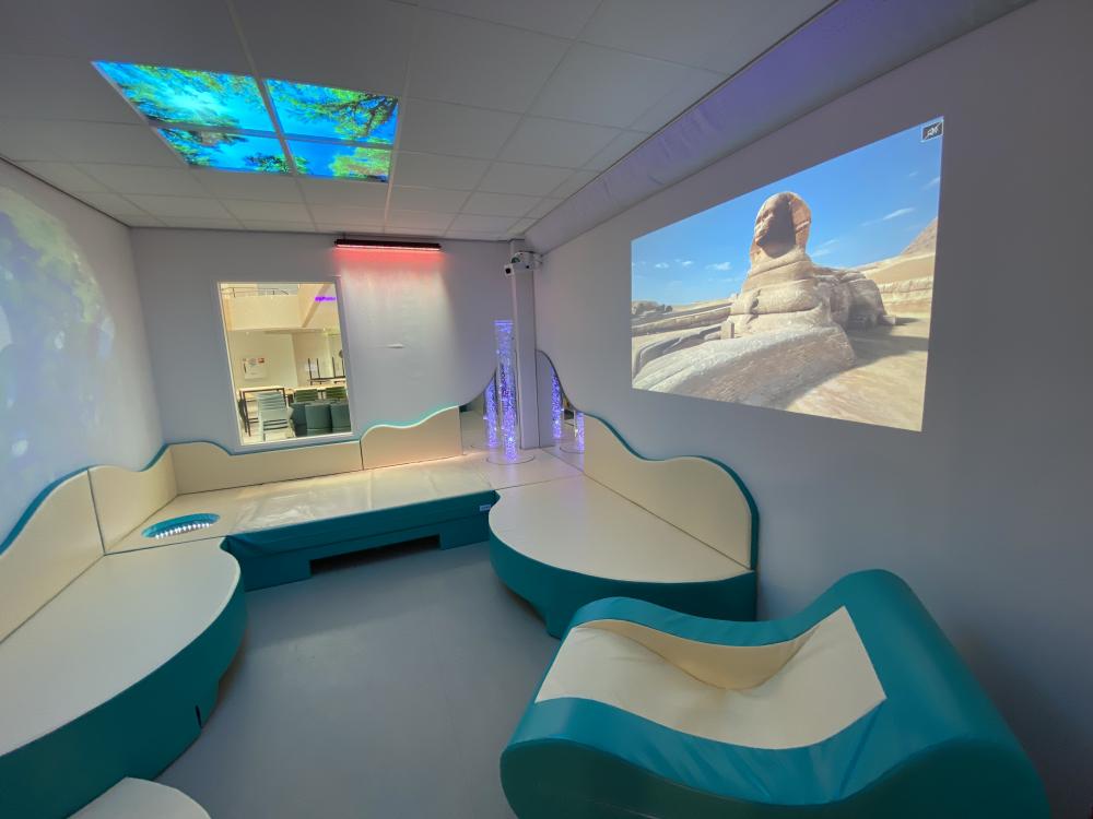  Sensory room with sensory projector