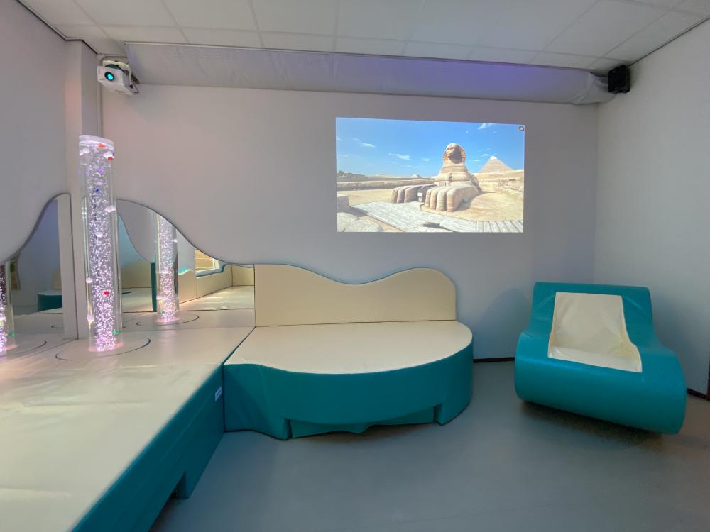  Sensory room with sensory projector